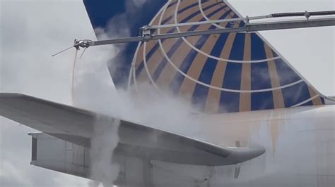 First look at United's $2 million virtual deicing control room at DIA